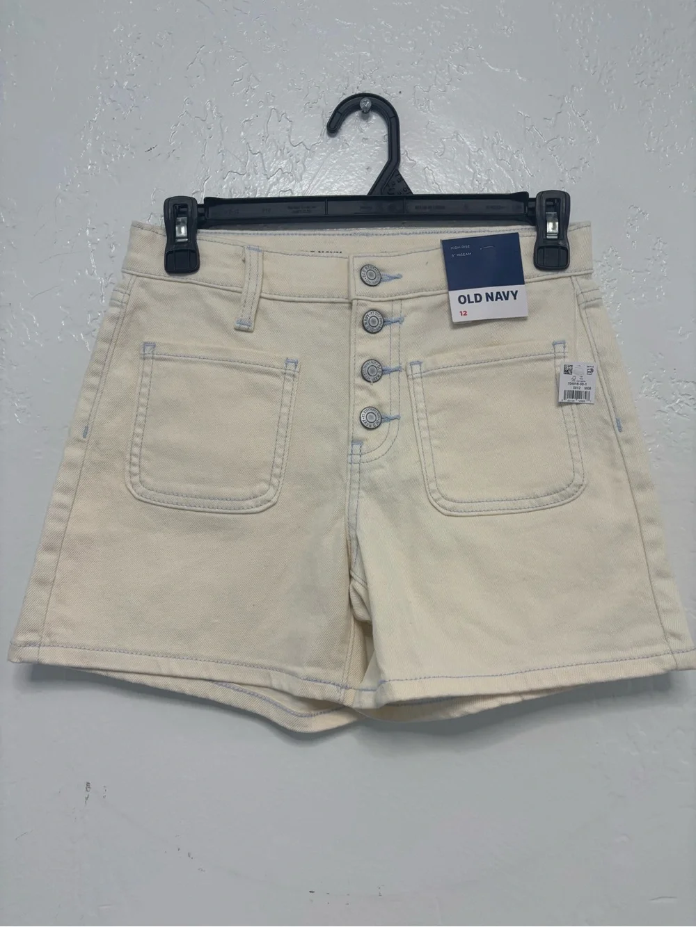 New with tags, girls size 12 old navy brand jean shorts, #G1354